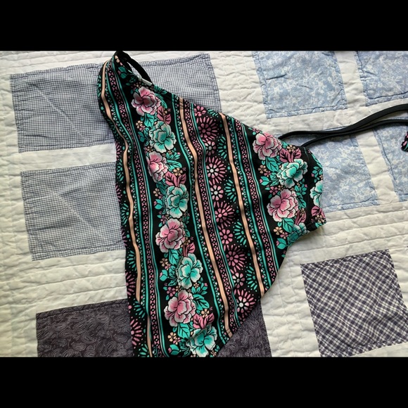 NEVER WORN bikini - Picture 7 of 7